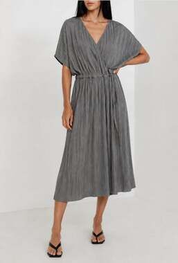 NWOT Paper Label XS Mimi Accordion Pleated Batwing Wrap Dress Charcoal Gray Midi